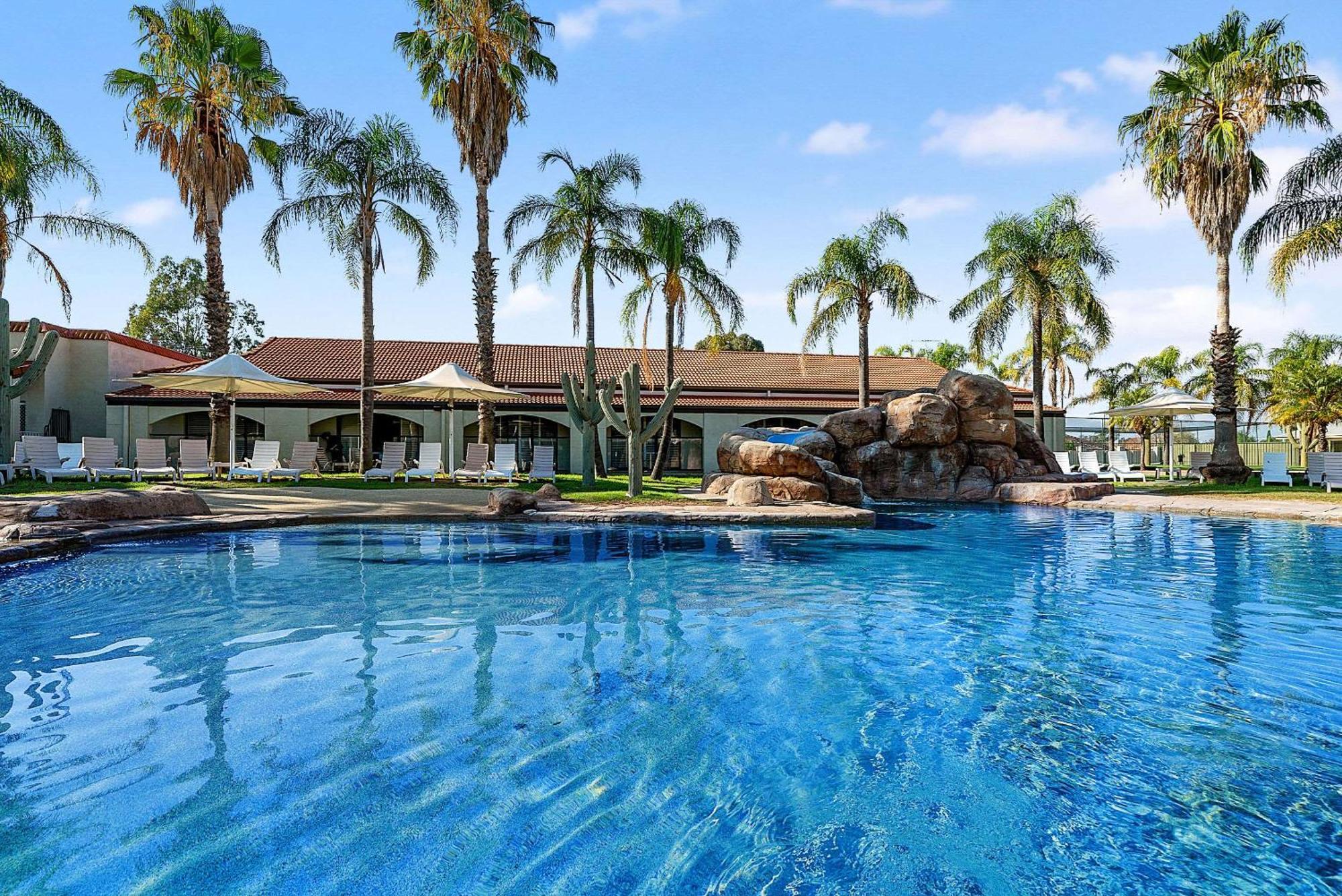 Quality Resort Siesta Albury Exterior photo
