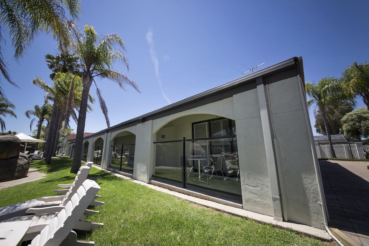 Quality Resort Siesta Albury Exterior photo